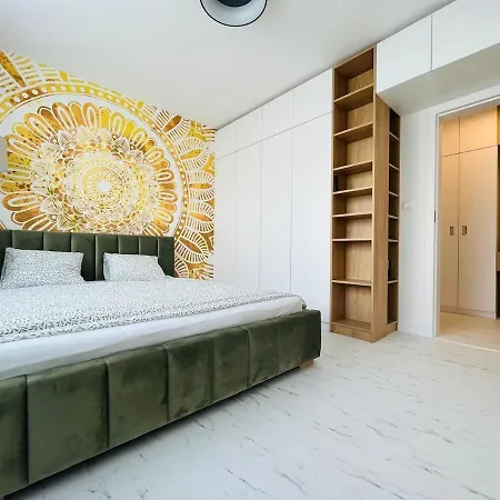 Prízemný S Terasou V Meste * Martin